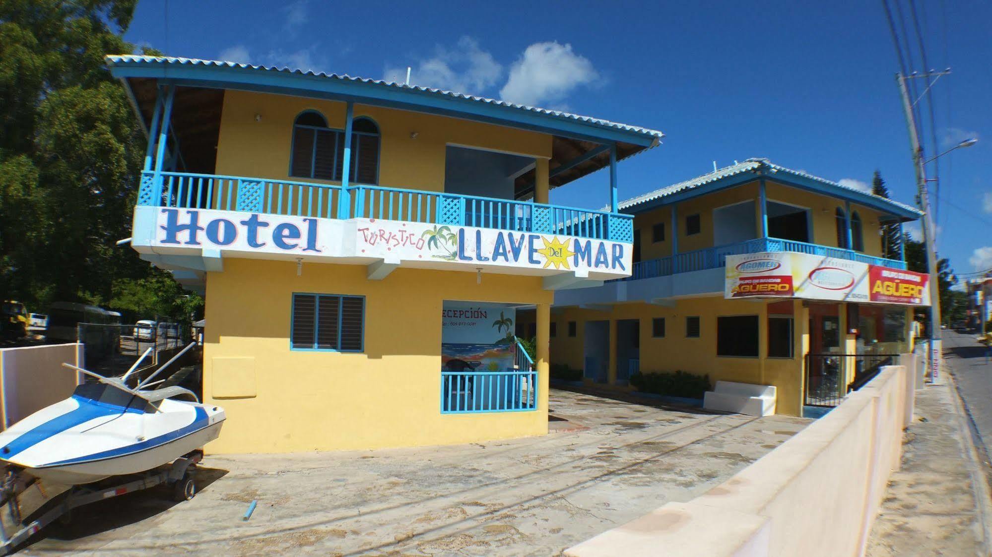 ホテルLlave Del Mar バヤイベ エクステリア 写真